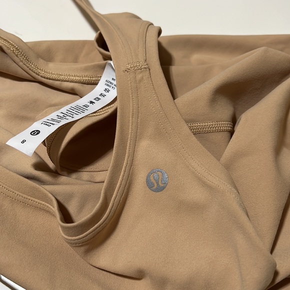 NWT Lululemon Cool RB Short Tank Nulu - Picture 3 of 3